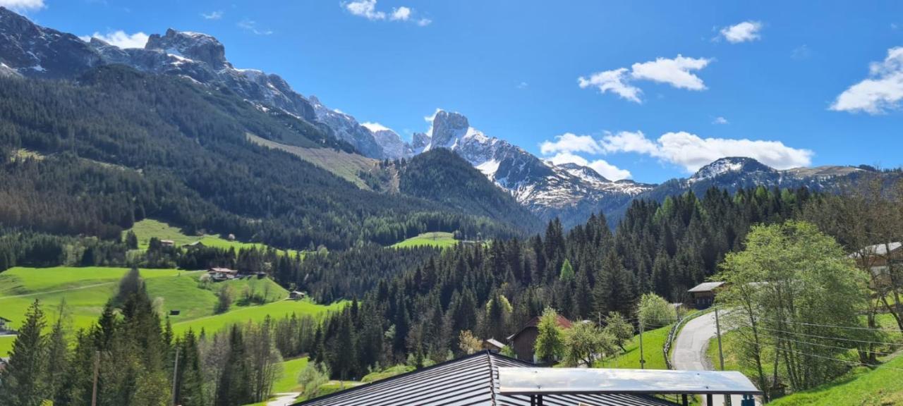 דירות אנברג אים לאמרטל Alpenhaus Donnerkogel מראה חיצוני תמונה